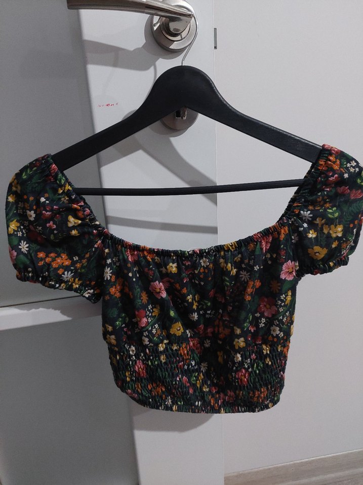 Çiçek Desenli  Bluz - Görsel 4