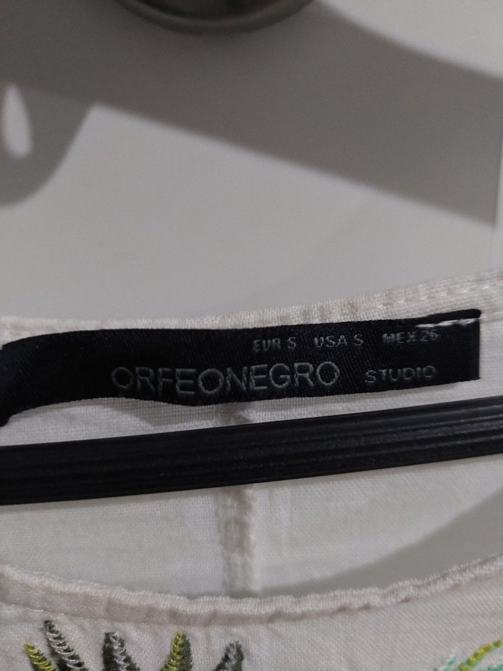 orfeonegro kısa Kollu Desenli Beyaz Bluz - Görsel 4