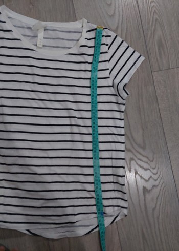 Kadın Beyaz Siyah Çizgili Kısa Kollu Tişört - Görsel 5