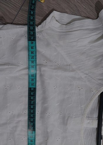 Beyaz Kısa Kollu Salaş Bluz - Görsel 4