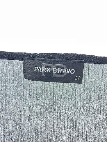 40 Beden siyah Renk Park Bravo Bluz %70 İndirimli.