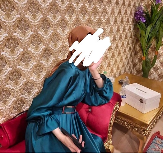 Saten kadın tesettür elbise düğün vs