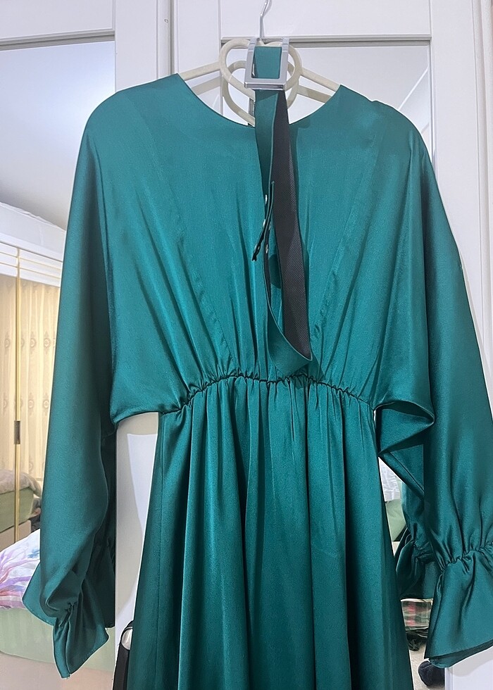 Saten kadın tesettür elbise düğün vs - Görsel 4