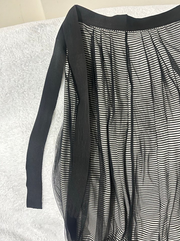 Çizgili Pilili Siyah Uzun Etek - Görsel 4