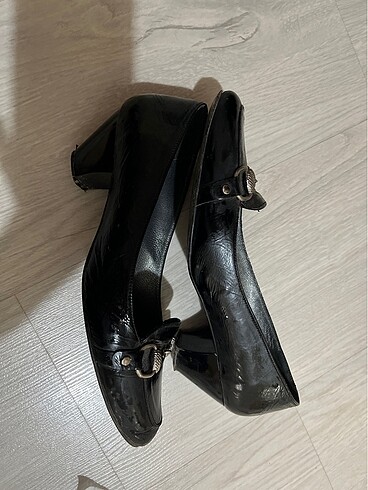 Zara Az topuklu ayakkabı