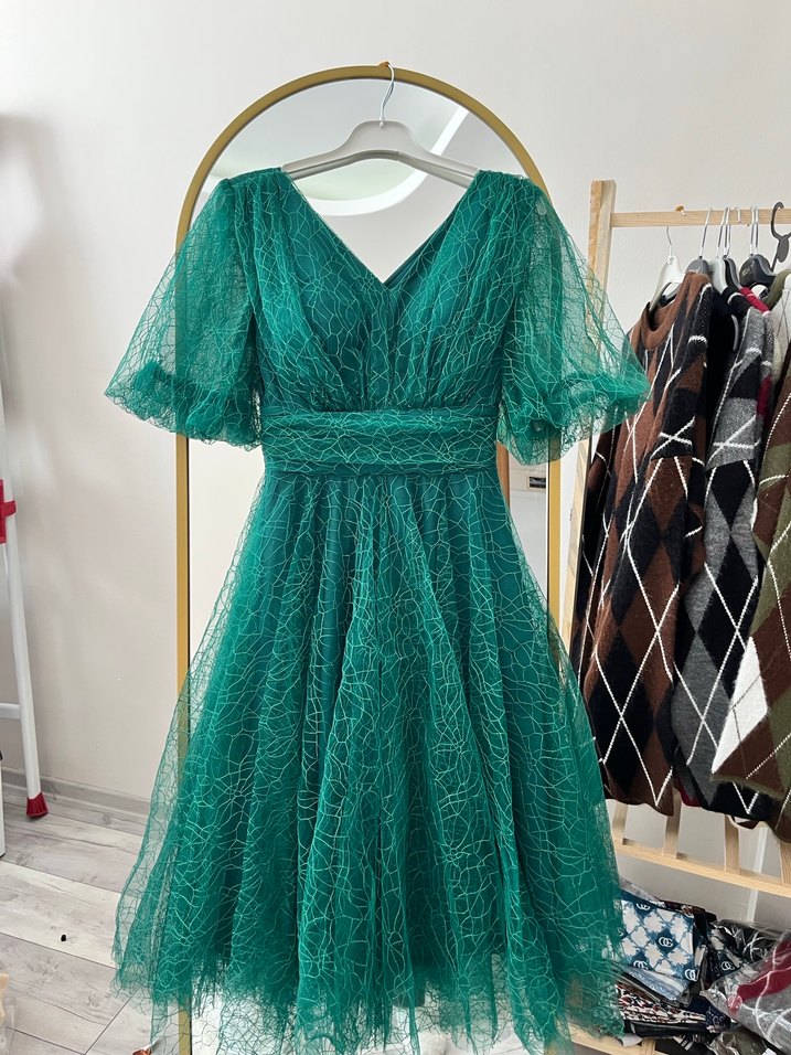Yeşil Dantel Mini V Yaka Abiye Elbise - Görsel 2