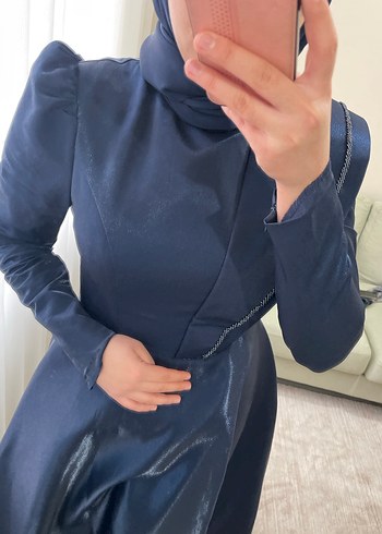 Lacivert Uzun Kollu Modern Klasik Tesettür Abiye - Görsel 4