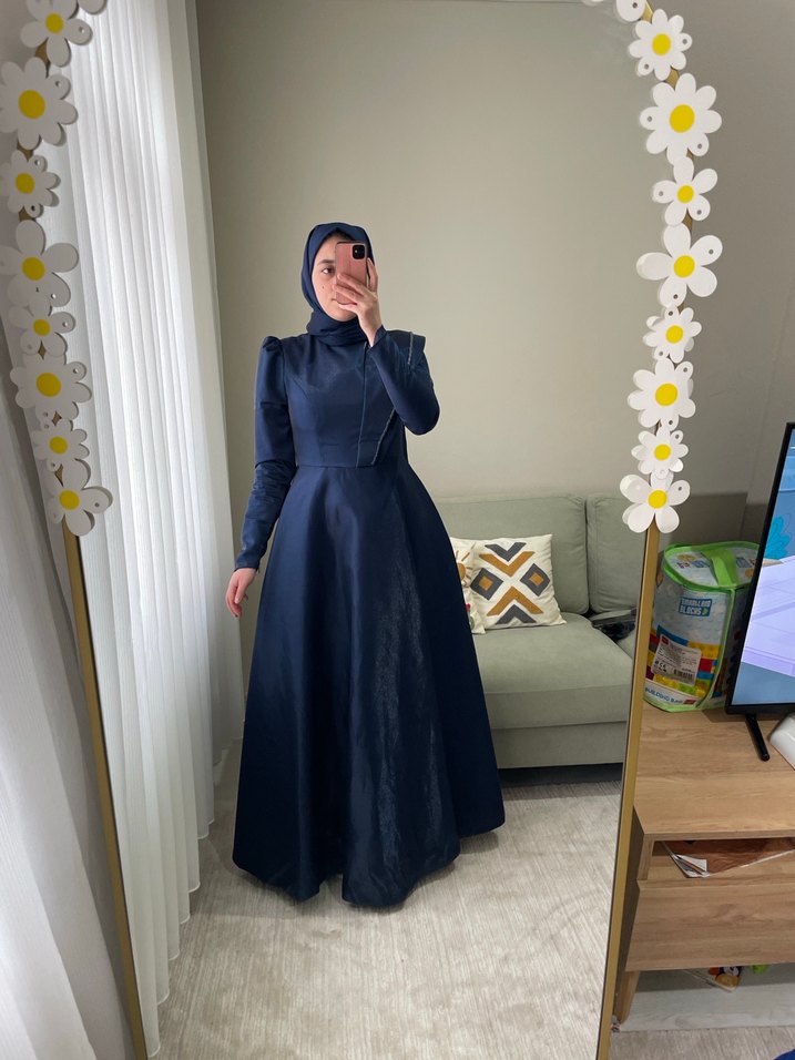 Lacivert Uzun Kollu Modern Klasik Tesettür Abiye - Görsel 3