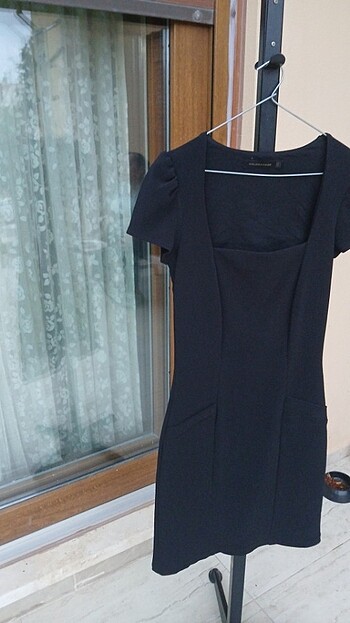 Polo Garage Her gardropta olması gereken şık siyah elbise