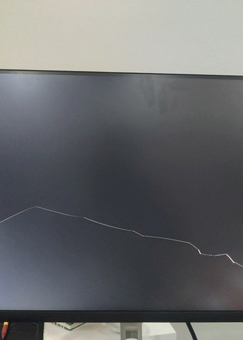 kırık Monitör - Görsel 2