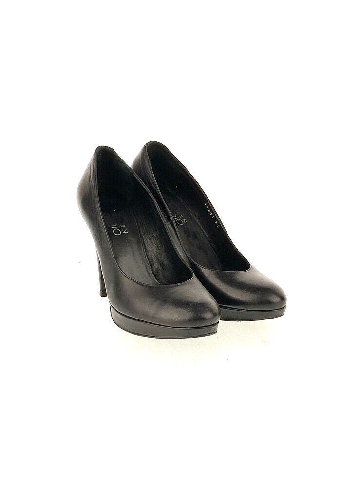 Beymen Stiletto %70 İndirimli. - Görsel 2