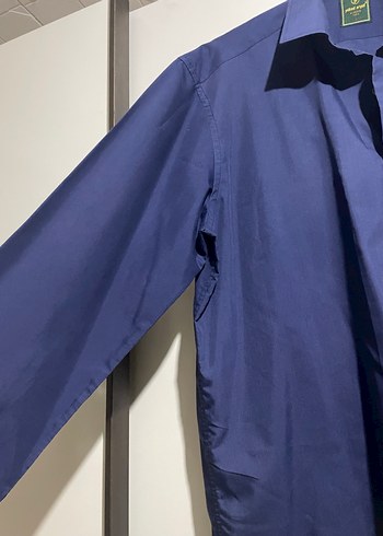 Düğmeli Lacivert Erkek Gömlek - Görsel 3