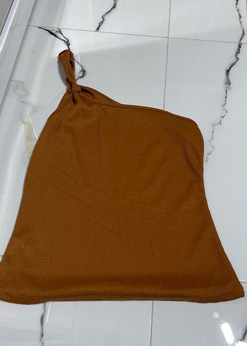 Drapeli Tek Omuz Kahverengi Kadın bluz - Görsel 3