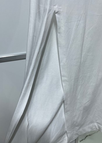 Beyaz Kısa Kollu Uzun Pamuklu Elbise - Görsel 2