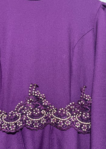 Uzun Mor İşlemeli Kadın Elbise - Görsel 3