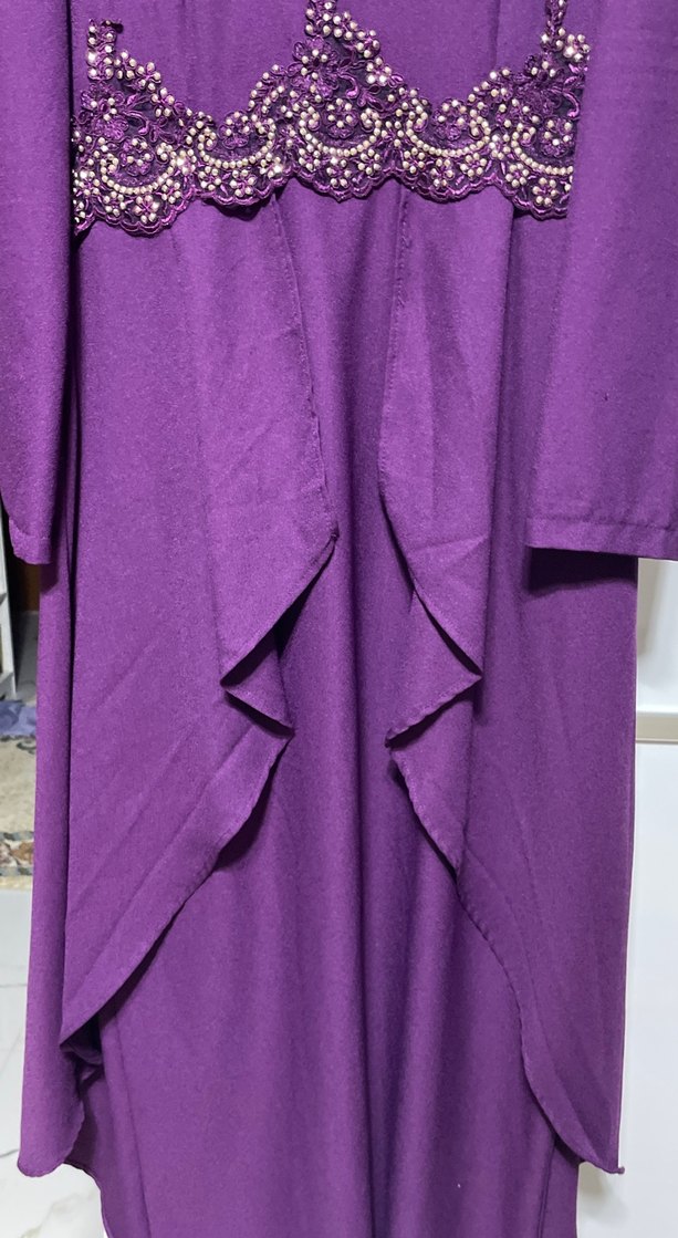 Uzun Mor İşlemeli Kadın Elbise - Görsel 4