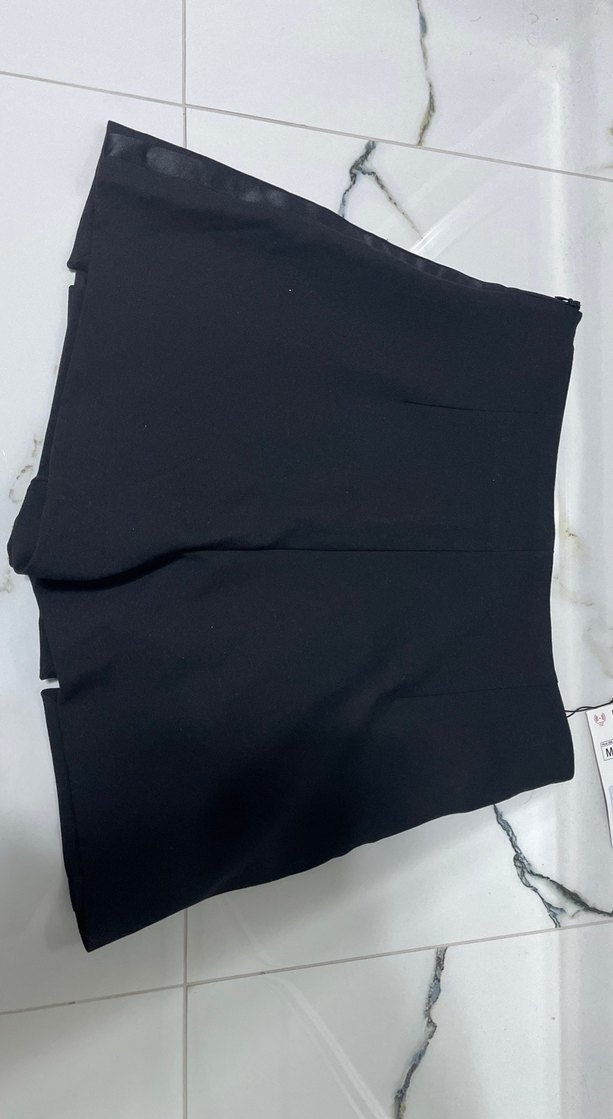 Kadın Siyah Pilili Mini Etek - Görsel 3