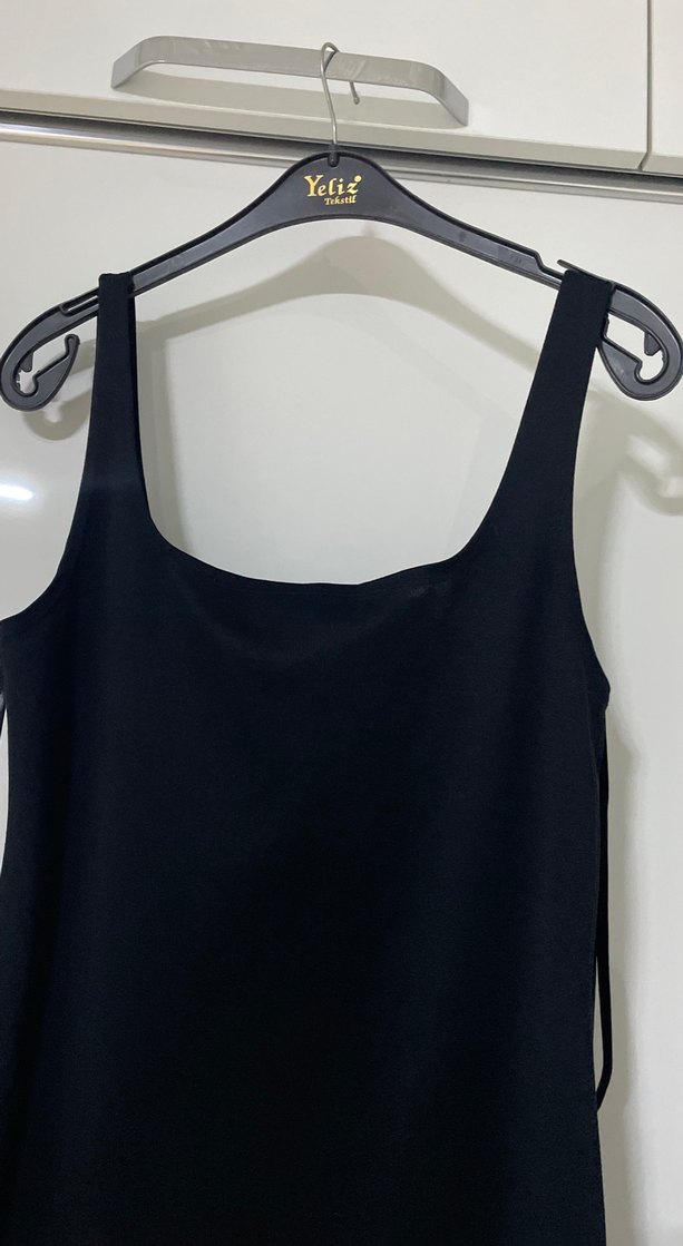 Siyah Midi Kolsuz Drapeli Elbise - Görsel 2