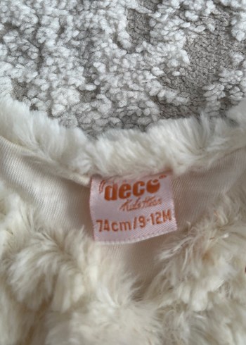 Kız Çocuk Pembe ve Beyaz Kürklü Yelek - Görsel 3