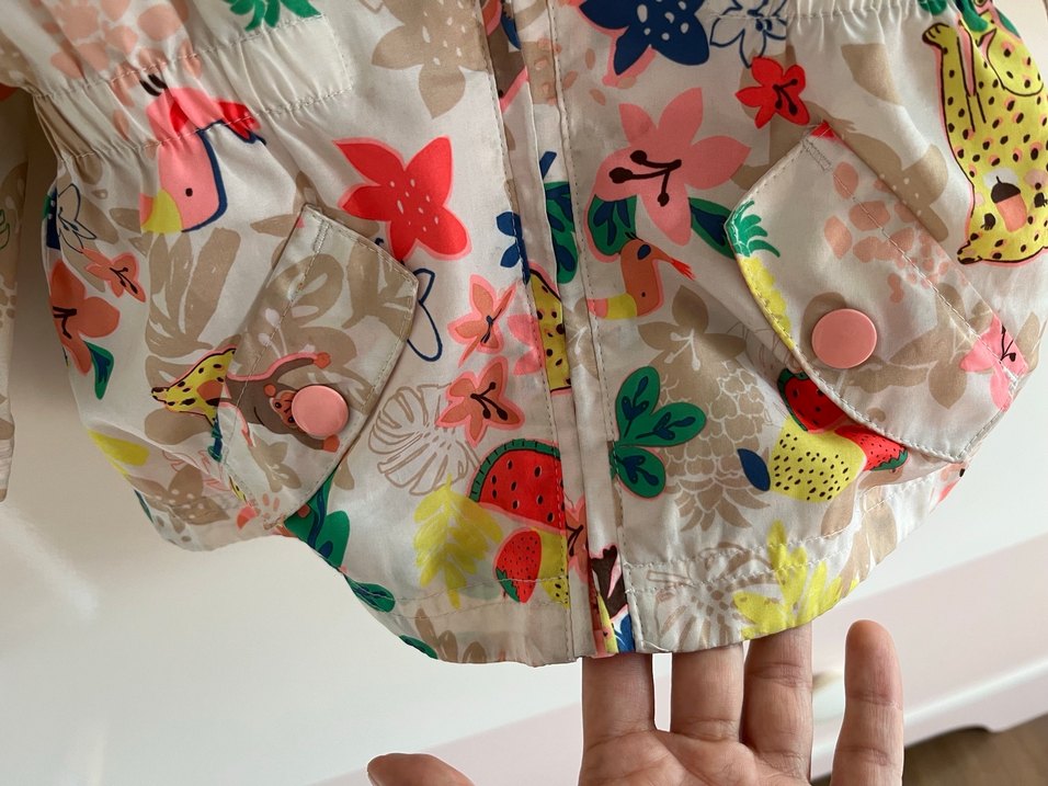 Kapüşonlu Renkli Kız Çocuk Yağmurluk - Görsel 4