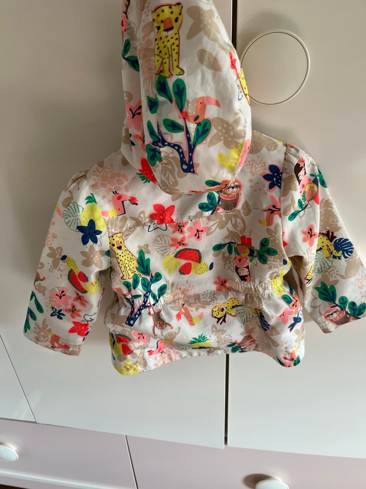 Kapüşonlu Renkli Kız Çocuk Yağmurluk - Görsel 2