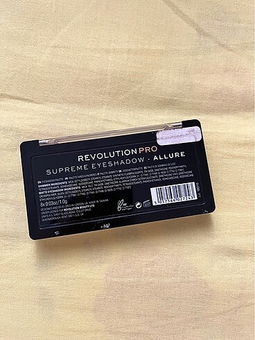Revolution Revolution pro far paleti