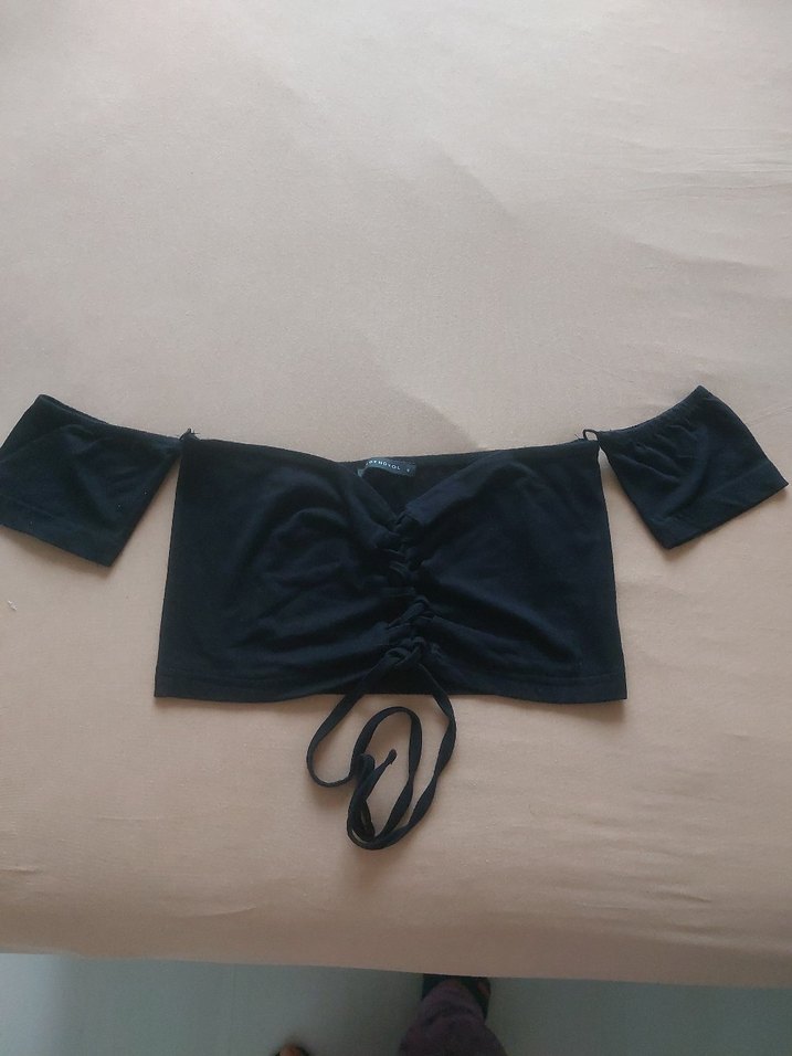 kadın crop - Görsel 2