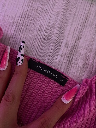 m Beden trendyolmilla pembe hırka
