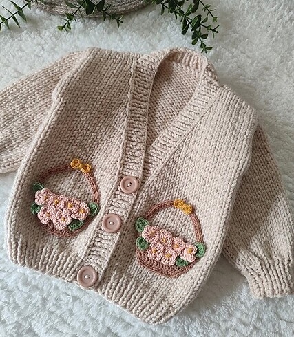 Çiçek Sepeti Bebek Hırkası
