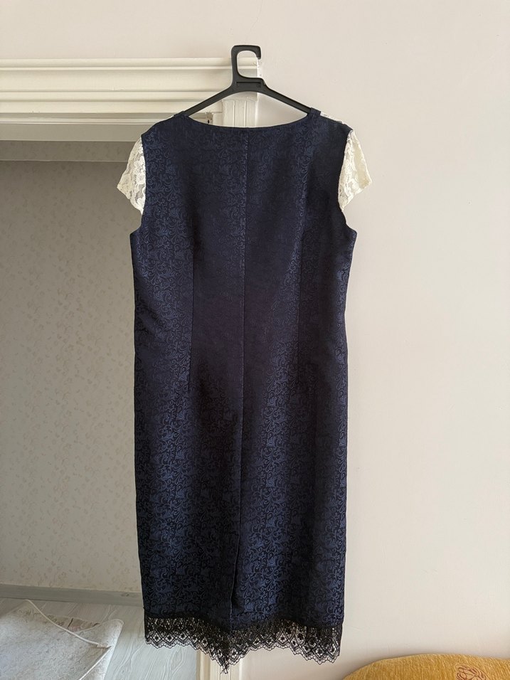 Dantel Detaylı Midi Boy Modern Klasik Ceket Elbise - Görsel 3