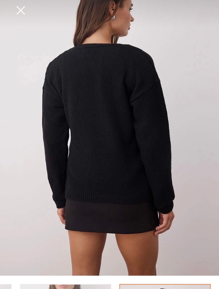 More Sustainable Siyah Pamuklu Geniş Kalıp Triko Kazak - Görsel 2