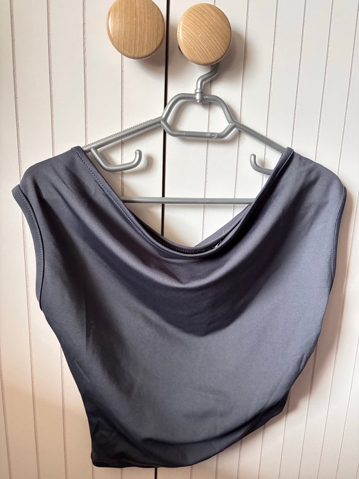 Kayık Yaka Füme Bluz - Görsel 3