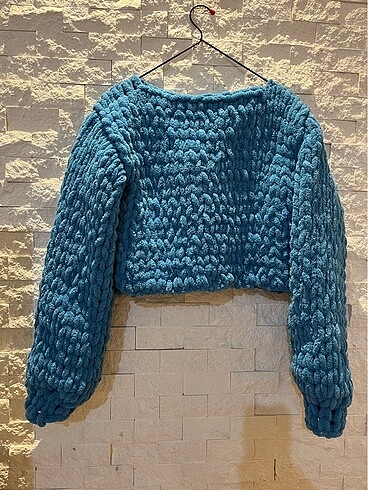 Puffy Crop Kazak