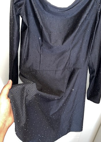 Siyah Drapeli Uzun Kollu Midi Elbise - Görsel 2