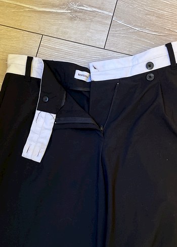 Bershka Siyah Kemerli Kadın Kumaş Pantolon