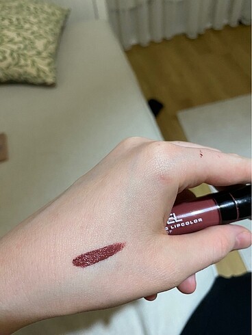  Beden bordo Renk Pastel Lıpcolor
