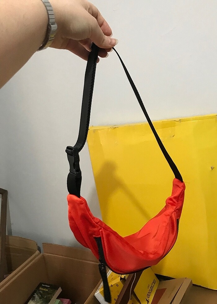 Bershka Çapraz Çanta - Görsel 2