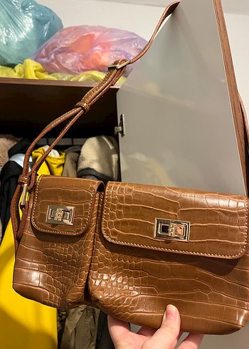 Kahverengi Deri Yılan Desenli Kadın Çanta - Görsel 4