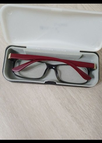 Numaralı Kadın Gözlüğü - Görsel 3