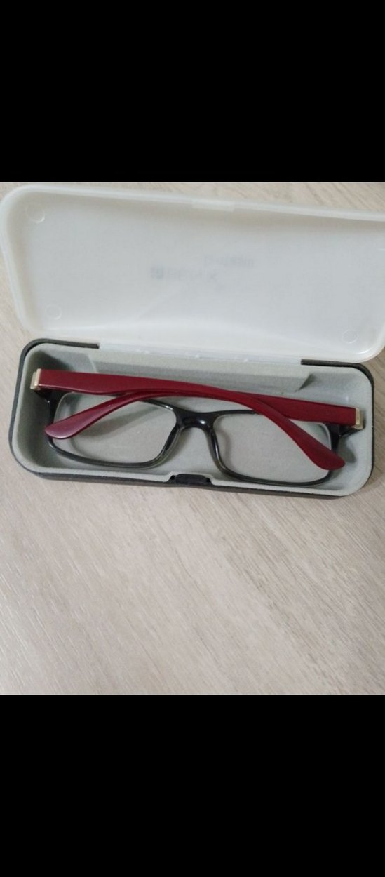 Numaralı Kadın Gözlüğü - Görsel 3