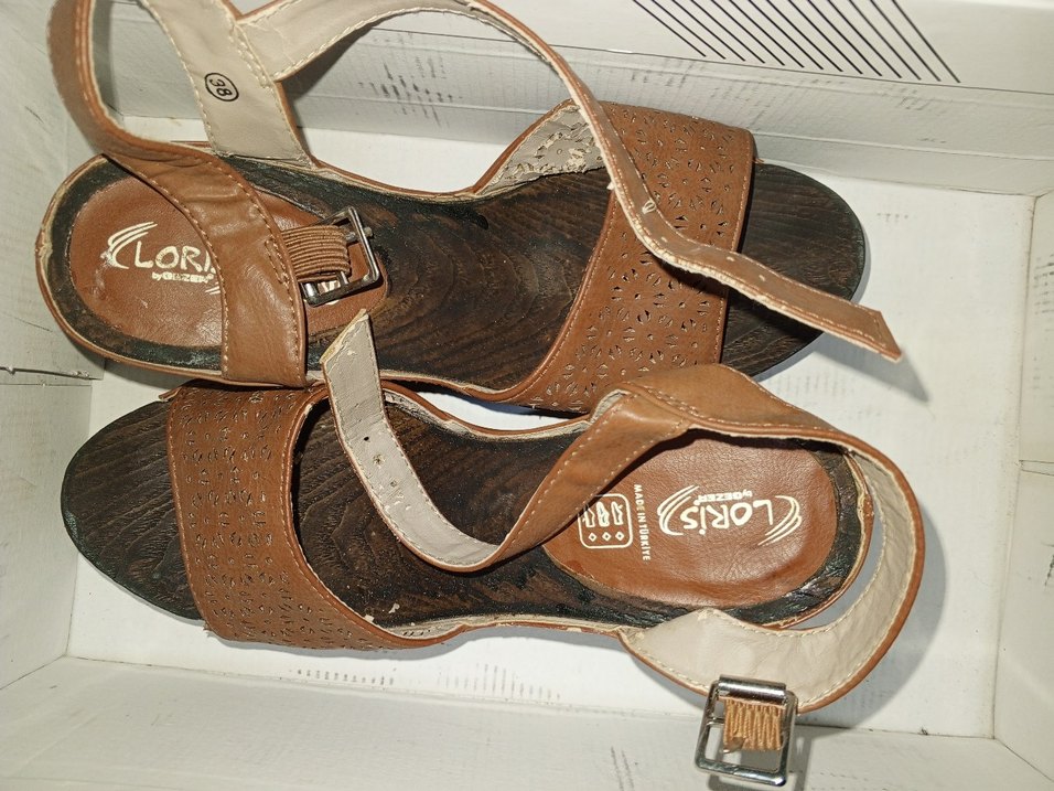 Kahverengi Dolgu Topuklu Sandalet - Görsel 3