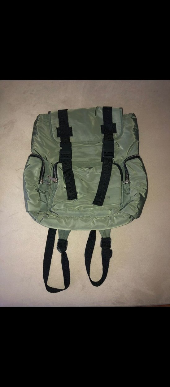 Sırt Çantası - Görsel 2