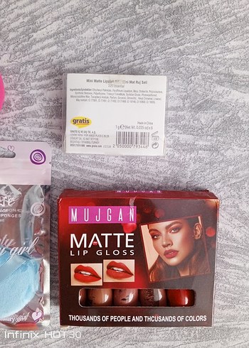 Renkli Makyaj Malzemeleri - Görsel 6