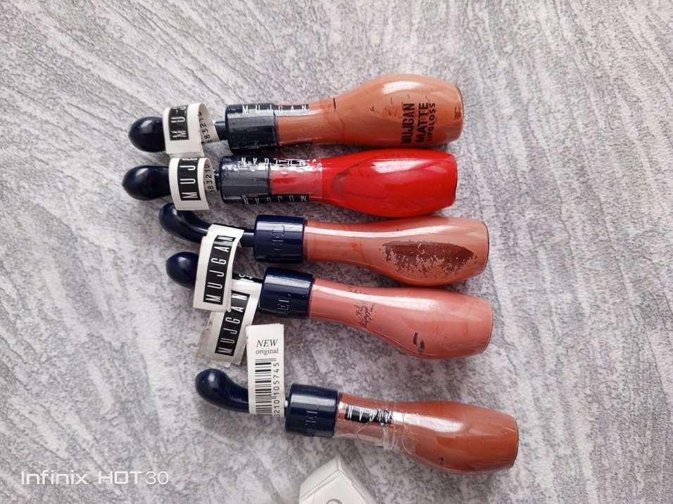 Renkli Makyaj Malzemeleri - Görsel 4