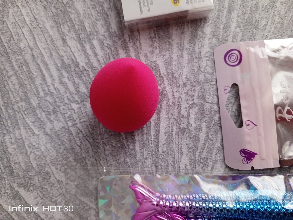 Renkli Makyaj Malzemeleri - Görsel 3