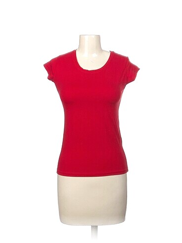 Diğer T-shirt %70 İndirimli.