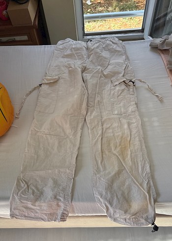 Furla Kargo Pantolon Cay Lekesi Var