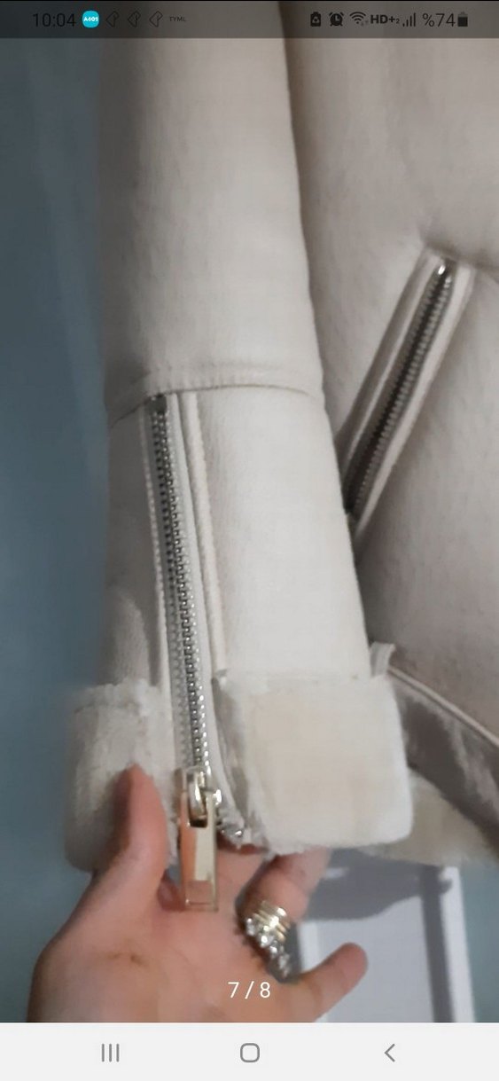 Beyaz Kürklü Kısa Kadın Kaban - Görsel 2