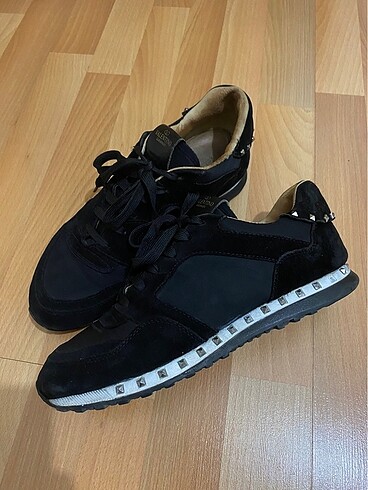 42 Beden siyah Renk Valentino Sneaker