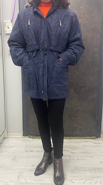 Kapişonlu mont/kaban
